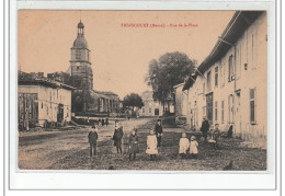 TRIAUCOURT - Rue De La Place - Très Bon état - Autres & Non Classés