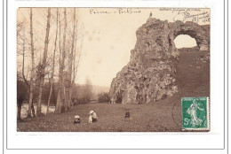 YONNE : Personnages Et Homme En Haut Du Rocher - Tres Bon état - Andere & Zonder Classificatie