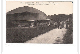 VINCENNES : Maison Blanche, Parc D'aviation, Aeroplane Sortant Du Hangar - Tres Bon Etat - Vincennes