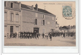 VITRY LE FRANçOIS - Le Défilé Des Sapeurs-Pompiers - Très Bon état - Vitry-le-François