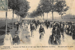 TROYES : Concours De Peche Du 26 Mai 1907 Dans La Ballastiere De Clérey En Route Pour La Peche - Tres Bon Etat - Troyes