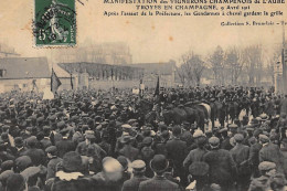 TROYES : Manifestation Des Vignerons Champenois, Apres Assaut De La Prefecture - Tres Bon Etat - Troyes