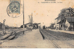 VARENNES-sur-ALLIER : La Gare - Tres Bon Etat - Sonstige & Ohne Zuordnung