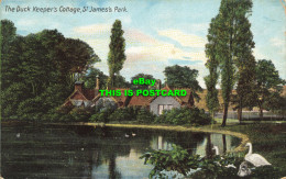 R588750 Duck Keepers Cottage. St. Jamess Park. Series No. 77. B. B. London - Autres & Non Classés