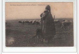 Scène Champêtre Du Centre De La France - Gardeuse De Moutons - Très Bon état - Other & Unclassified