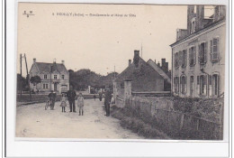 REUILLY : Gendarmerie Et Hotel De Ville - Tres Bon Etat - Other & Unclassified