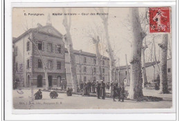 PERPIGNAN : Hopital Militaire, Cour Des Malades - Tres Bon Etat - Perpignan