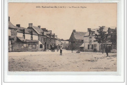 MONTREUIL-sur-ILLE : La Place De L'eglise - Tres Bon état - Otros & Sin Clasificación