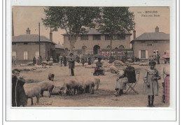 MOULINS - Place Aux Foires - Très Bon état - Moulins