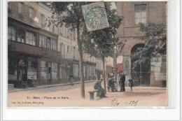 MERU - Place De La Halle - Très Bon état - Meru