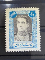 Iran 1942 200R Mohammad Reza Shah Pahlavi CV $800 MNH Scott #909 - Irán