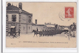 MONTARGIS : Faubourg De Lyon, Entrée De Militaires A La Caserne - Etat - Montargis