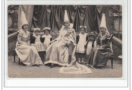 LOUVIERS - CARTE PHOTO - Femmes Et Enfants Costumés - Très Bon état - Louviers