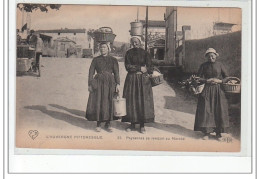 L'AUVERGNE PITTORESQUE - Paysannes Se Rendant Au Marché - Très Bon état - Autres & Non Classés