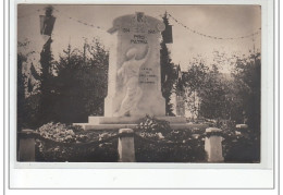 L'ISLE SUR DOUBS - CARTE PHOTO - Le Monument Aux Morts - Très Bon état - Isle Sur Le Doubs