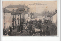 LANNEMEZAN - Place Jean Jacques Rousseau - état (traces) - Lannemezan