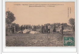 JUSSY LE CHAUDRIER - Le Dirigeable """"République""""  Après Son Accident Le 3 Septembre 1909 - Le Démontage - Très Bon - Sonstige & Ohne Zuordnung