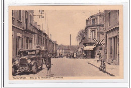 GEUGNON : Rue De La République - Tres Bon Etat - Gueugnon