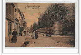 GONESSE - Rue De Paris Et Le Château - Très Bon état - Gonesse