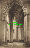 R589538 York Minster. Across Nave. Friths Series. No. 65447 - Monde