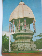 Inde  Madras  Temple Chariot De Thiruvalluvar A Valluvarkottam       CP240259 - Indien