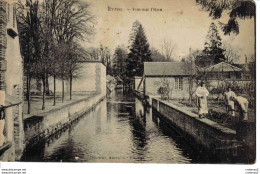 27 EVREUX Vue Sur L'ITON VOIR ZOOM Militaires Jardiniers Dumont éditeur - Evreux