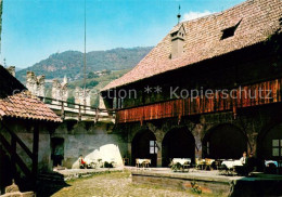 73628535 Bozen Suedtirol Schloss Runkelstein Schlosshof Mit Scheffelfenster Und  - Otros & Sin Clasificación