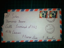 ITALIE, Enveloppe Aereo Circulée Par Avion Jusqu'à Buenos Aires Avec Divers Timbres Postaux (châteaux Et Autres). Années - Airmail