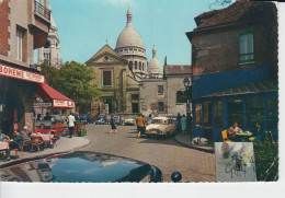 Paris Montmartre: La Place Du Tertre Église St Pierre Basislique Sacré-Coeur, Petit Café ``Boheme'' Chien Dors Anim CM 2 - Markten, Pleinen