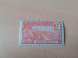 TIMBRE   GUADELOUPE       N  79     COTE  0,25   EUROS  NEUF  TRACE  CHARNIERE - Ungebraucht