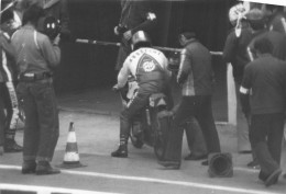 PILOTE AGOSTINI SUR MOTO MV AGUSTA  PHOTO DE PRESSE  17X12CM - Sports