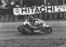 PILOTE MOTO BARRY SHEENE SUR SUZUKI PHOTO DE PRESSE  17X12CM R1 - Sporten