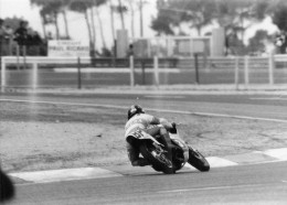 PILOTE MOTO PATRICK PONS SUR YAMAHA 250 PHOTO DE PRESSE 12 X 9 CM - Sport