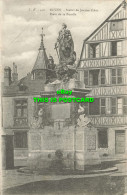 R590558 Rouen. Statue De Jeanne D Arc. Place De La Pucelle. Imprimeries Reunies - World