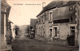 S16392 Cpa 18 Le Noyer - Avenue De La Gare - Sonstige & Ohne Zuordnung