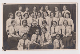 Catholic Nun Portrait With Girls School Class, Vintage 1930s Orig Photo 13.8x8.8cm. (219) - Anonymous Persons