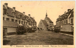 Dixmude - Beguinage Cour Interieure - Diksmuide