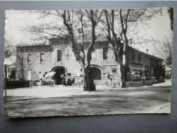 CP 13 Bouche Du Rhône SENAS - Hôtel Restaurant " LE TERMINUS "  Restauration  Dans Le Jardin , Pastis 51  Vers 1950 - Sonstige & Ohne Zuordnung