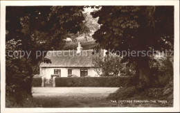 11777680 United Kingdom Cottage Through The Trees United Kingdom - Andere & Zonder Classificatie