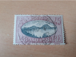 TIMBRE   GUADELOUPE       N  109     COTE  1,25   EUROS  OBLITERE - Oblitérés