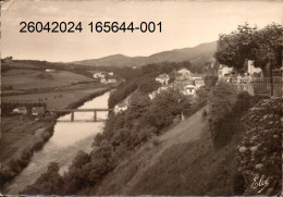 CAMBO-les-BAINS. Cpsm N&B.  - Vue De Cambo Et De La Vallée De La Nive  (scans Recto-verso) - Cambo-les-Bains