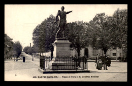 44 - NANTES - PLACE ET STATUE DU GENERAL MELLINET - Nantes