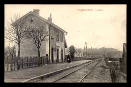 54 - VACQUEVILLE - LES QUAIS DE LA GARE DE CHEMIN DE FER - Other & Unclassified