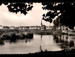 77 - BRAY-SUR-SEINE - LE PONT ET LE CLOCHER DU MOUY - Bray Sur Seine