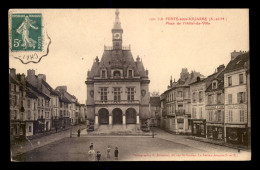 77 - LA FERTE-SOUS-JOUARRE - PLACE DE L'HOTEL DE VILLE - COMPTOIRS FRANCAIS N°195 - La Ferte Sous Jouarre