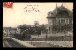 92 - MEUDON-BELLEVUE - LA GARE DE CHEMIN DE FER  - Meudon