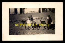 LIBAN - PAYSANNES SUR LEURS ANES - CARTE PHOTO ORIGINALE - Liban