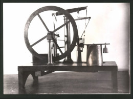 Fotografie Dampfmaschine, Angekauft Für Wien Im Jahre 1817 Von Prechtl  - Professions