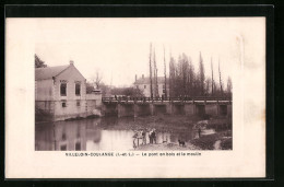 CPA Villeloin-Coulange, Le Pont En Bois Et Le Moulin  - Sonstige & Ohne Zuordnung