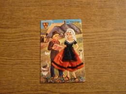 Carte Brodée "En Périgord" - Jeune Couple - Jeune Femme Costume Brodé/Tissu- 10x15cm Env. - Embroidered